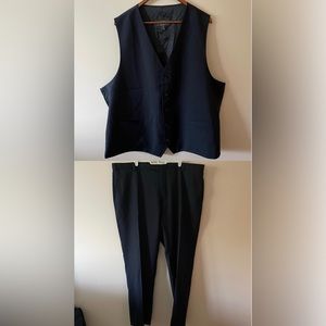 Pronto Uomo Vest and Pants Set